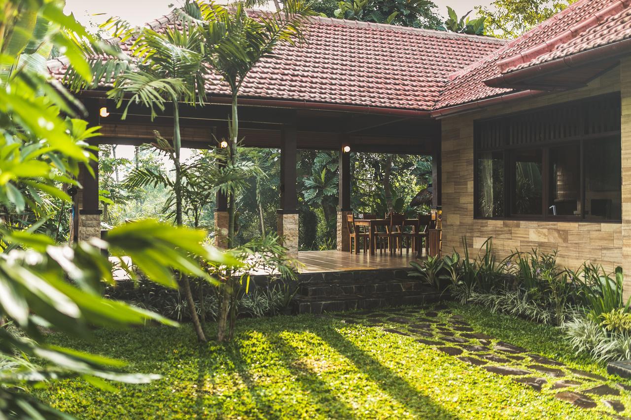 A Priori Villa Ubud Екстер'єр фото