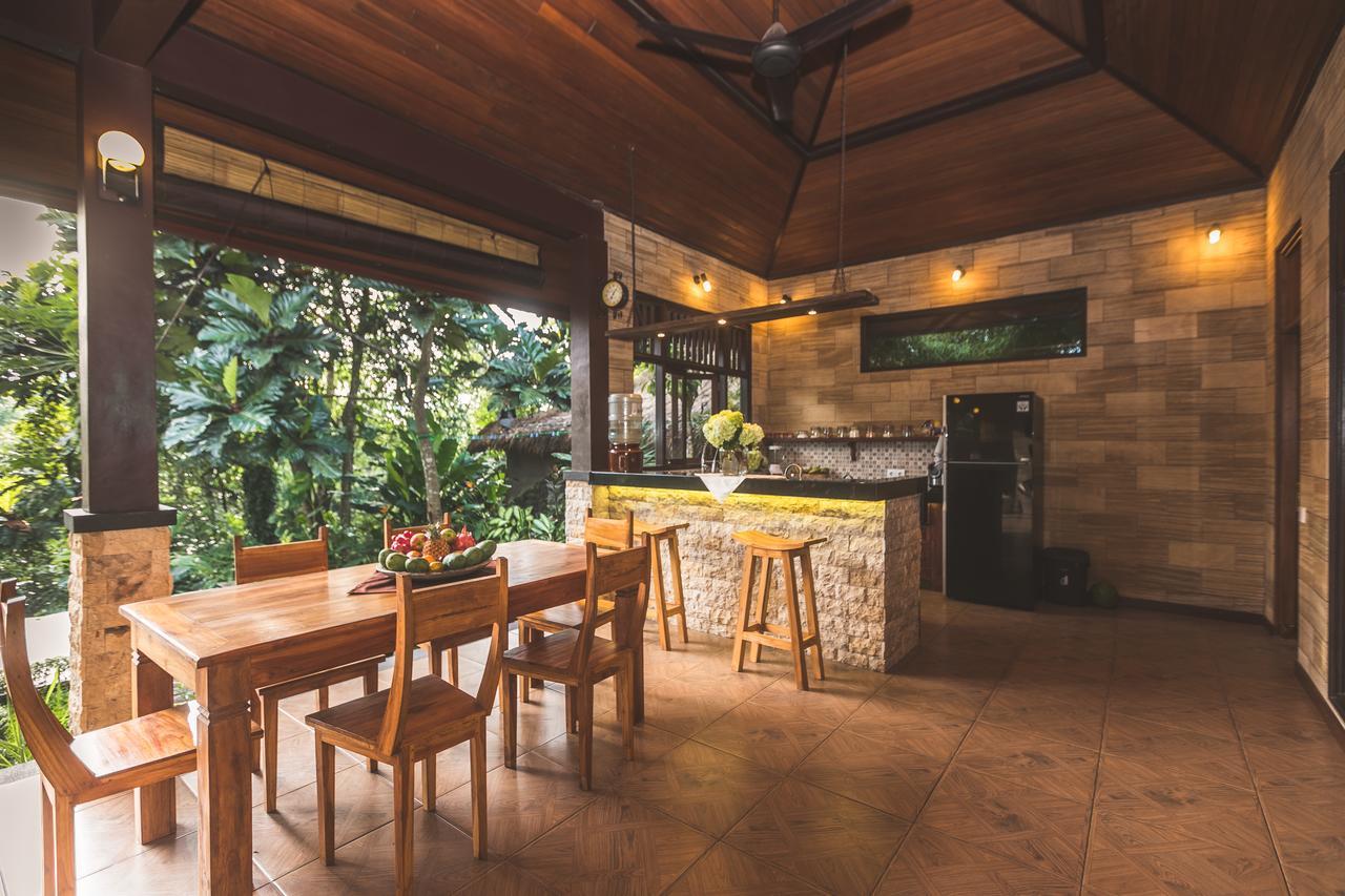 A Priori Villa Ubud Екстер'єр фото