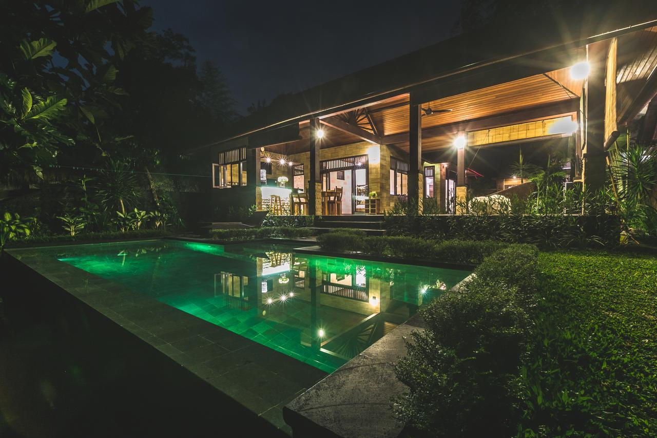 A Priori Villa Ubud Екстер'єр фото